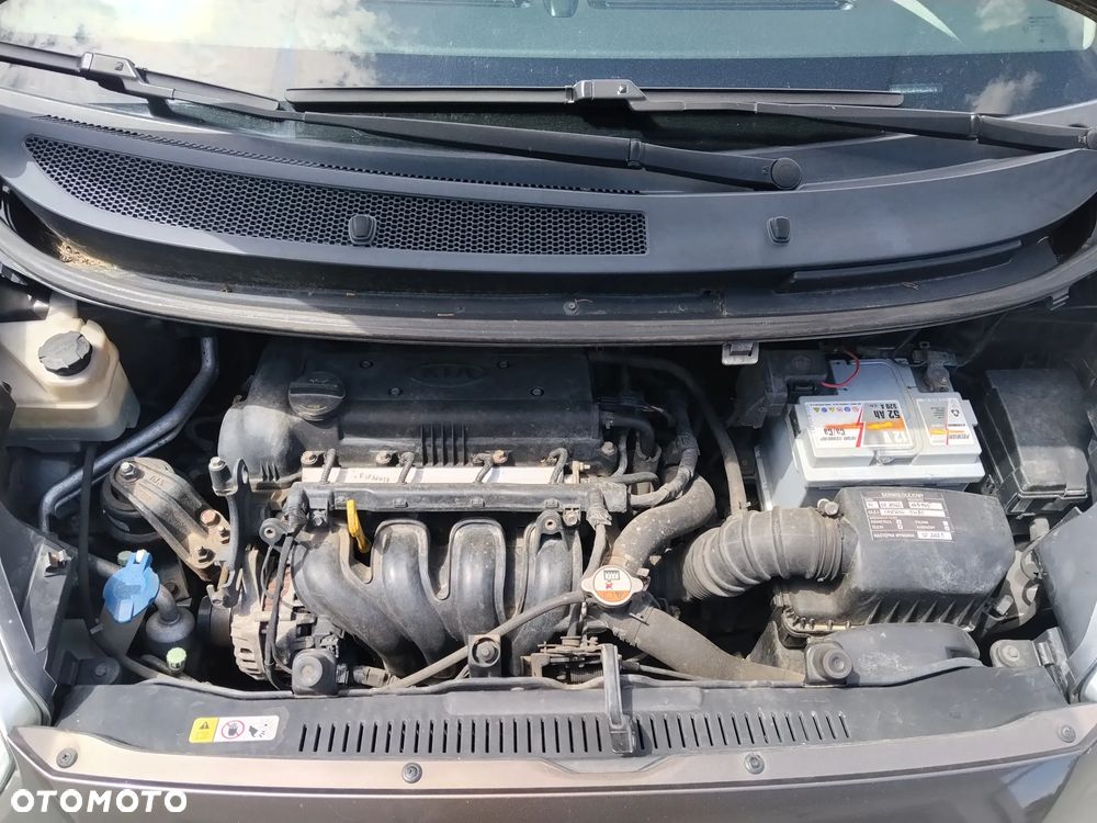 Kia Venga 1.4 M - 8
