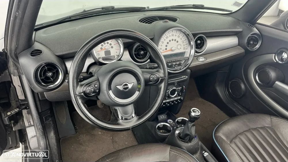 MINI Cabrio Cooper D Highgate - 8