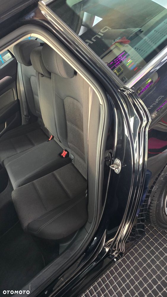 Volkswagen Passat 2.0 TDI BMT Comfortline DSG7 - 11