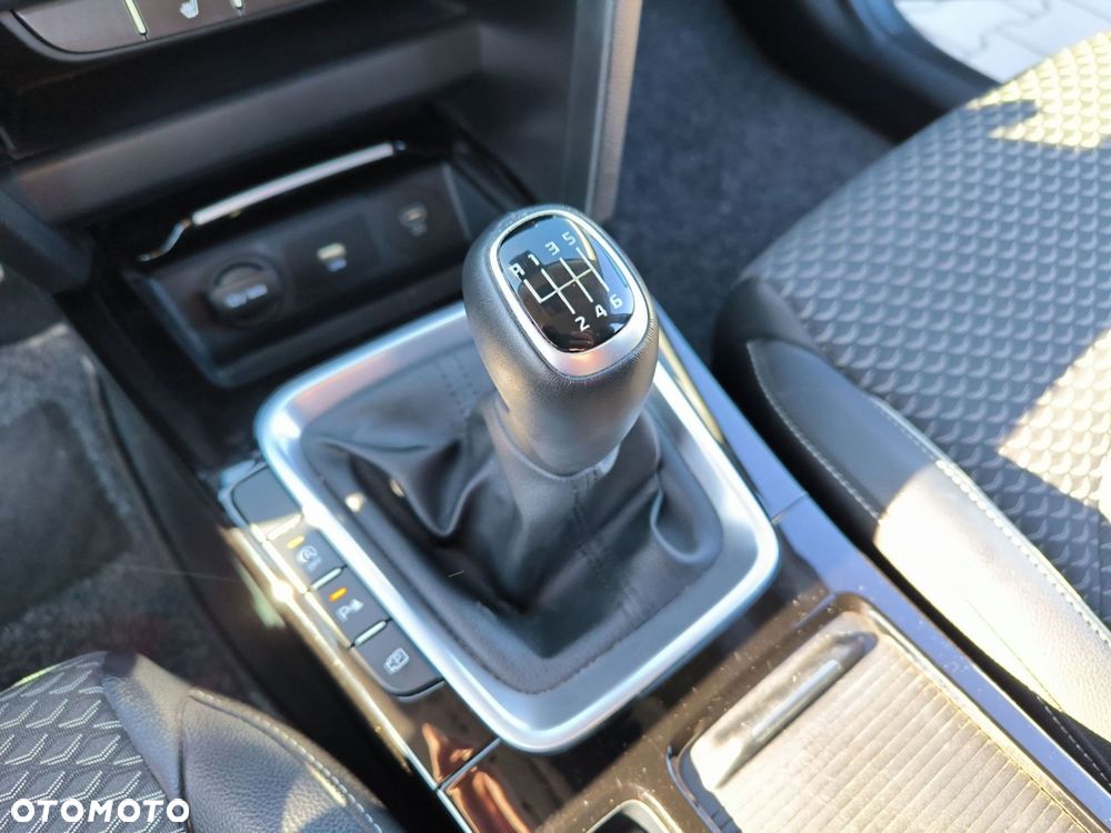 Kia Ceed - 15