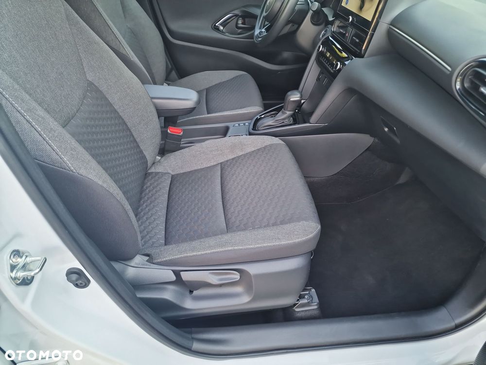 Toyota Yaris Cross Hybrid 1.5 Style - 11