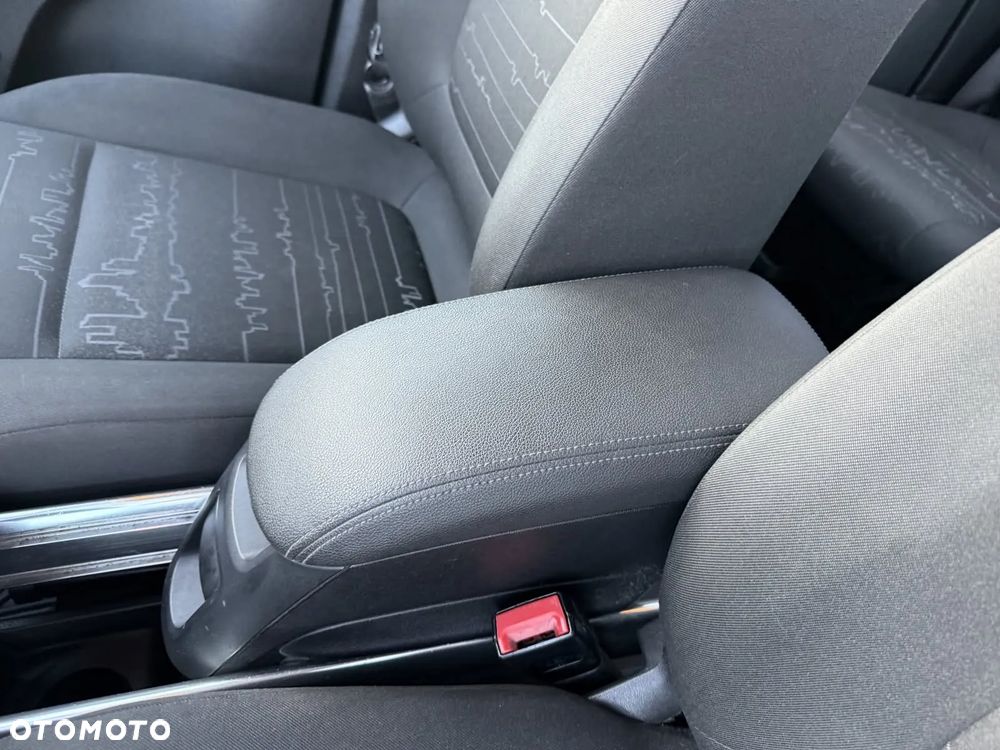 Opel Meriva 1.4 Enjoy - 32