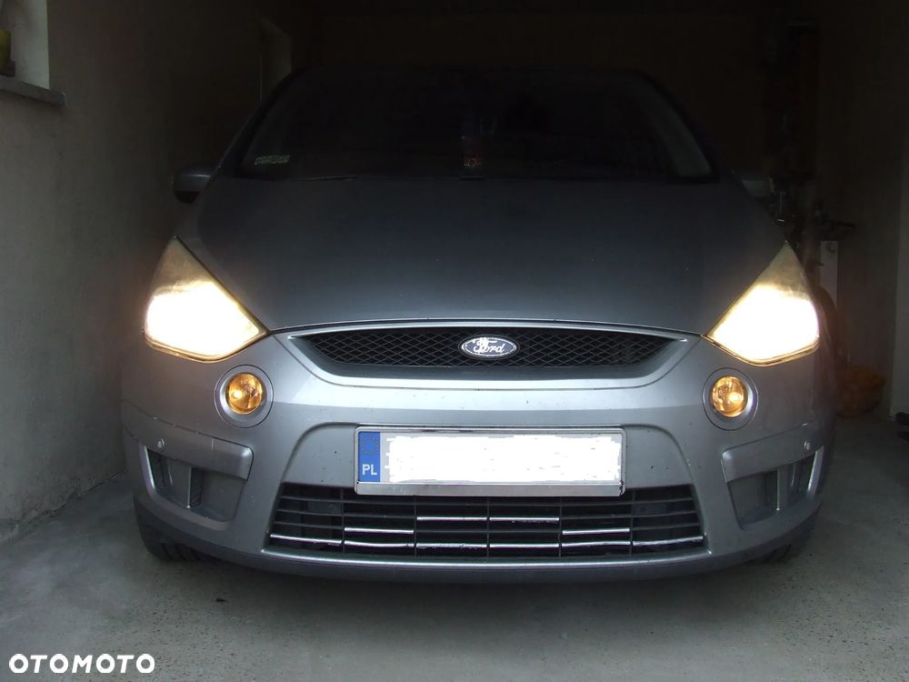 Ford S-Max 1.8 TDCi Ambiente - 21