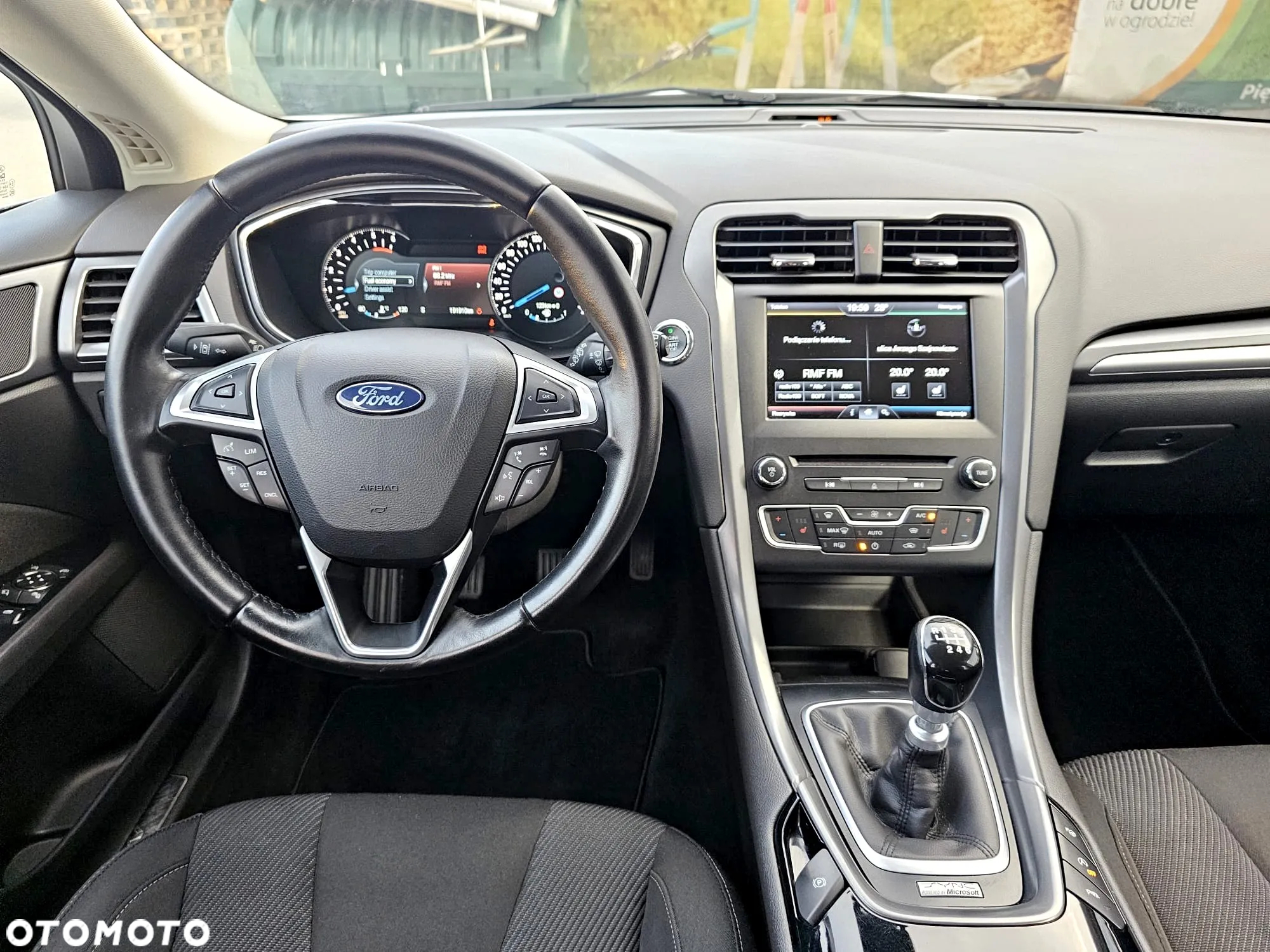 Ford Mondeo 2.0 TDCi Titanium - 21