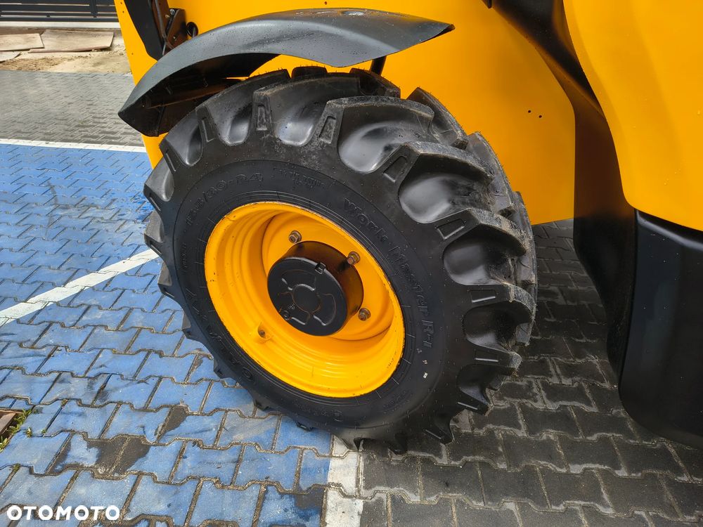 JCB 540-140 2021r - 22