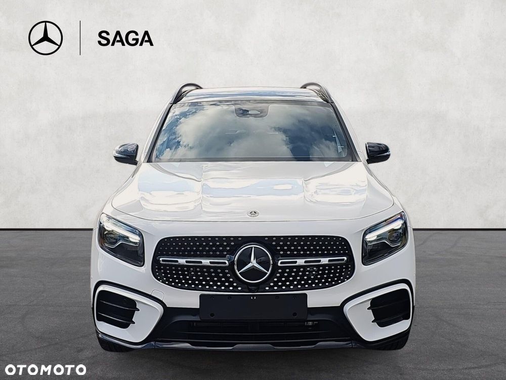 Mercedes-Benz GLB - 2