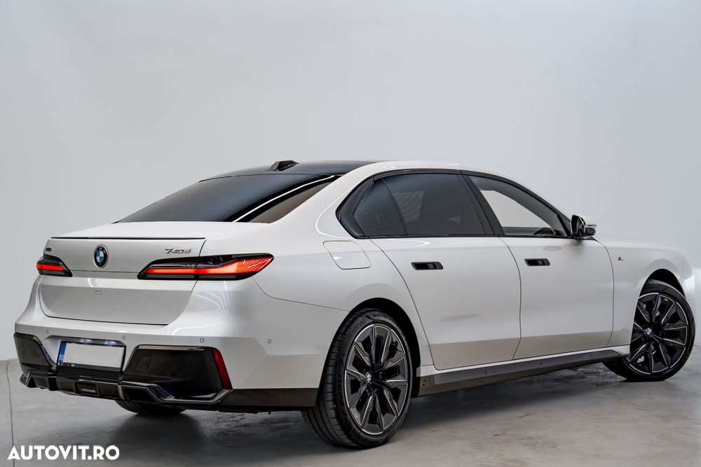 BMW Seria 7 740Ld xDrive MHEV - 8