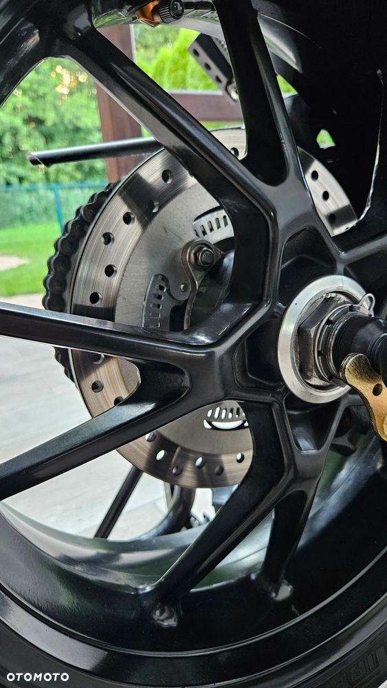 Triumph Speed Triple - 7
