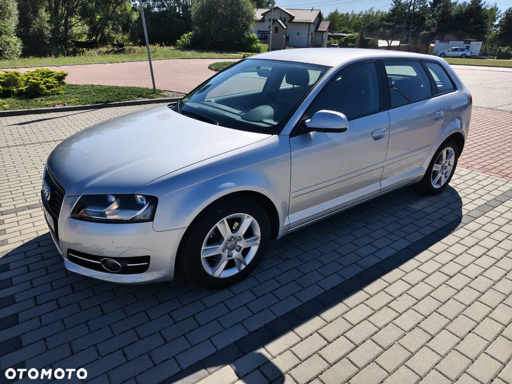 Audi A3 Sportback 1.6 Ambiente - 5