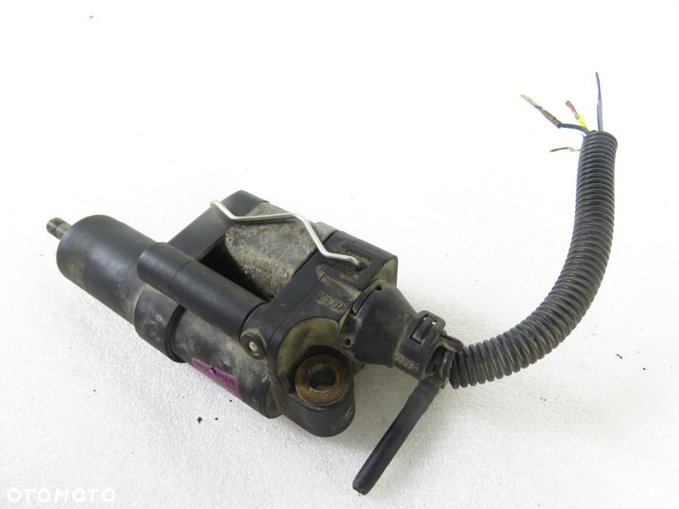 ZAWÓR EGR MAN TGA D2876 51081500046 - 5