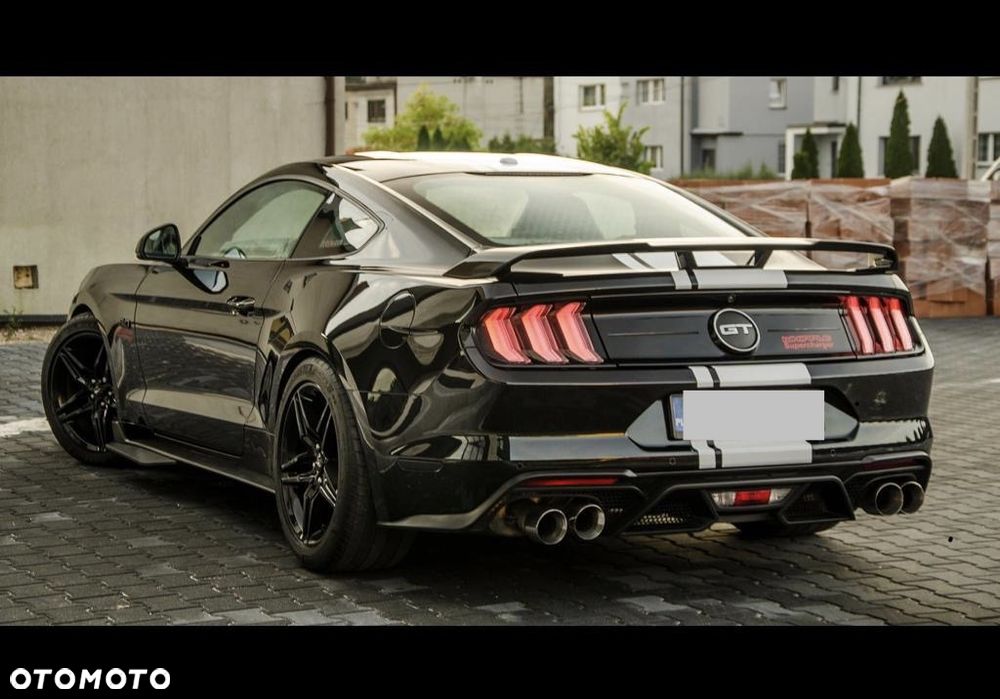 Ford Mustang - 6