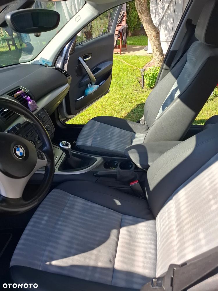 BMW Seria 1 118d - 2