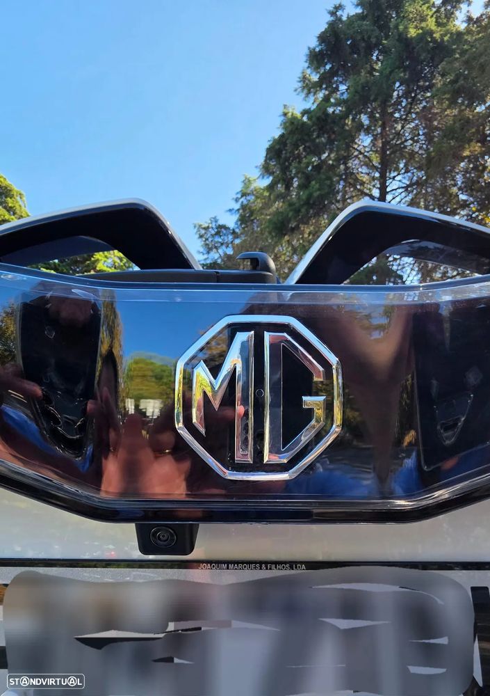 MG MG4 64 kWh Luxury - 7