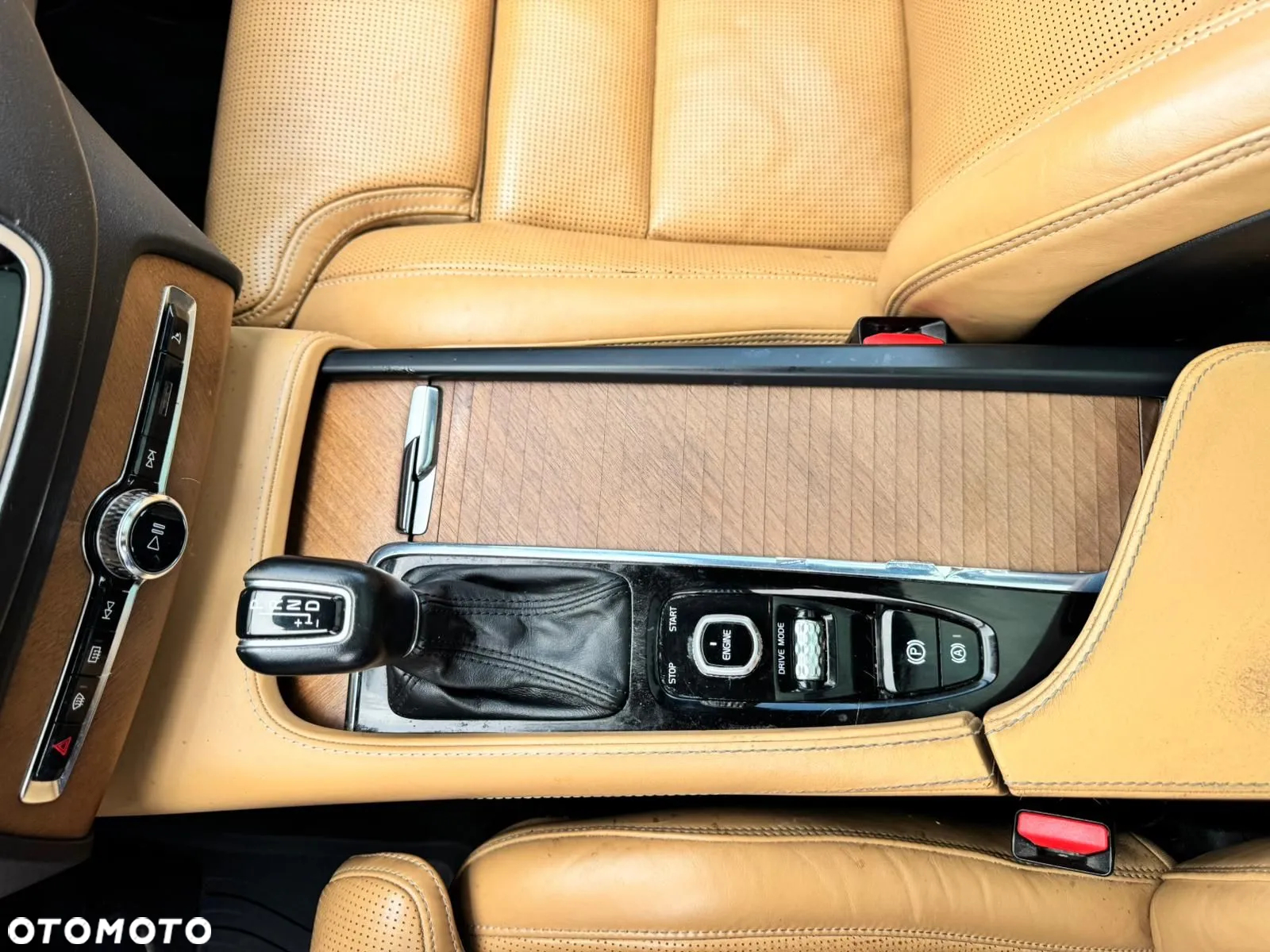 Volvo XC 90 T6 AWD Inscription 7os - 15