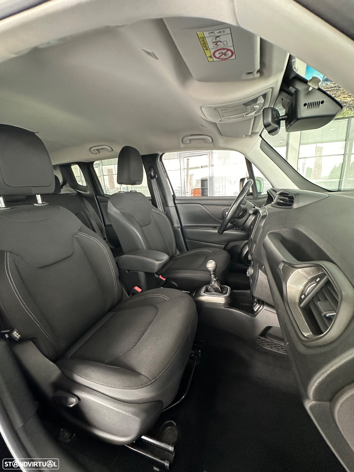 Jeep Renegade 1.6 MJD Limited - 16