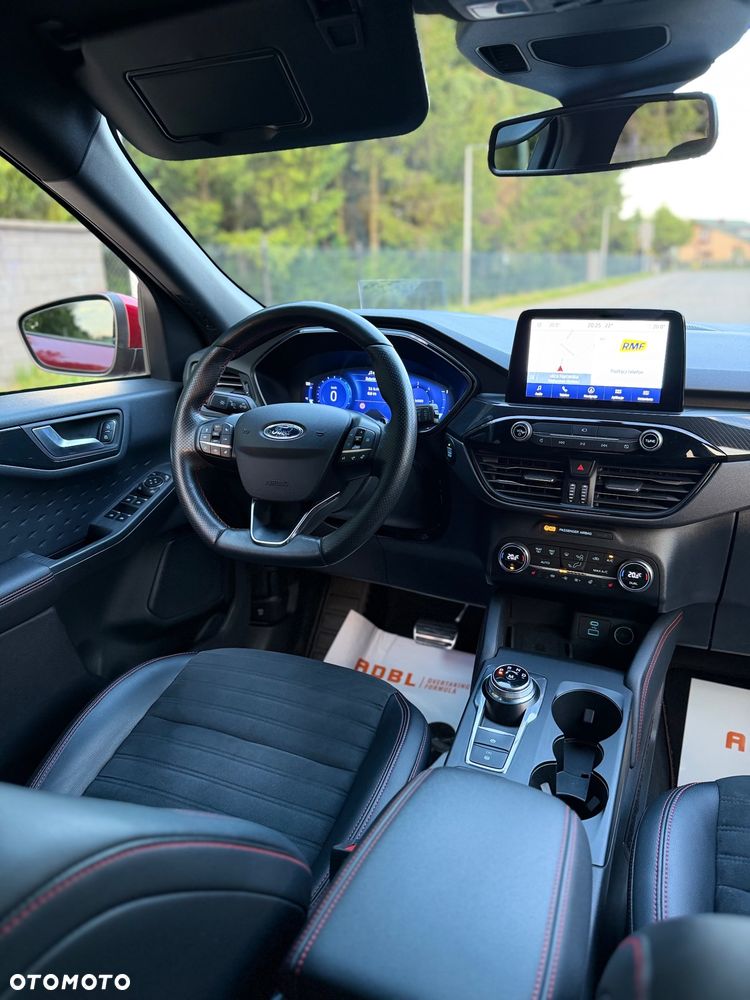Ford Kuga 2.0 EcoBlue AWD ST-Line X - 24