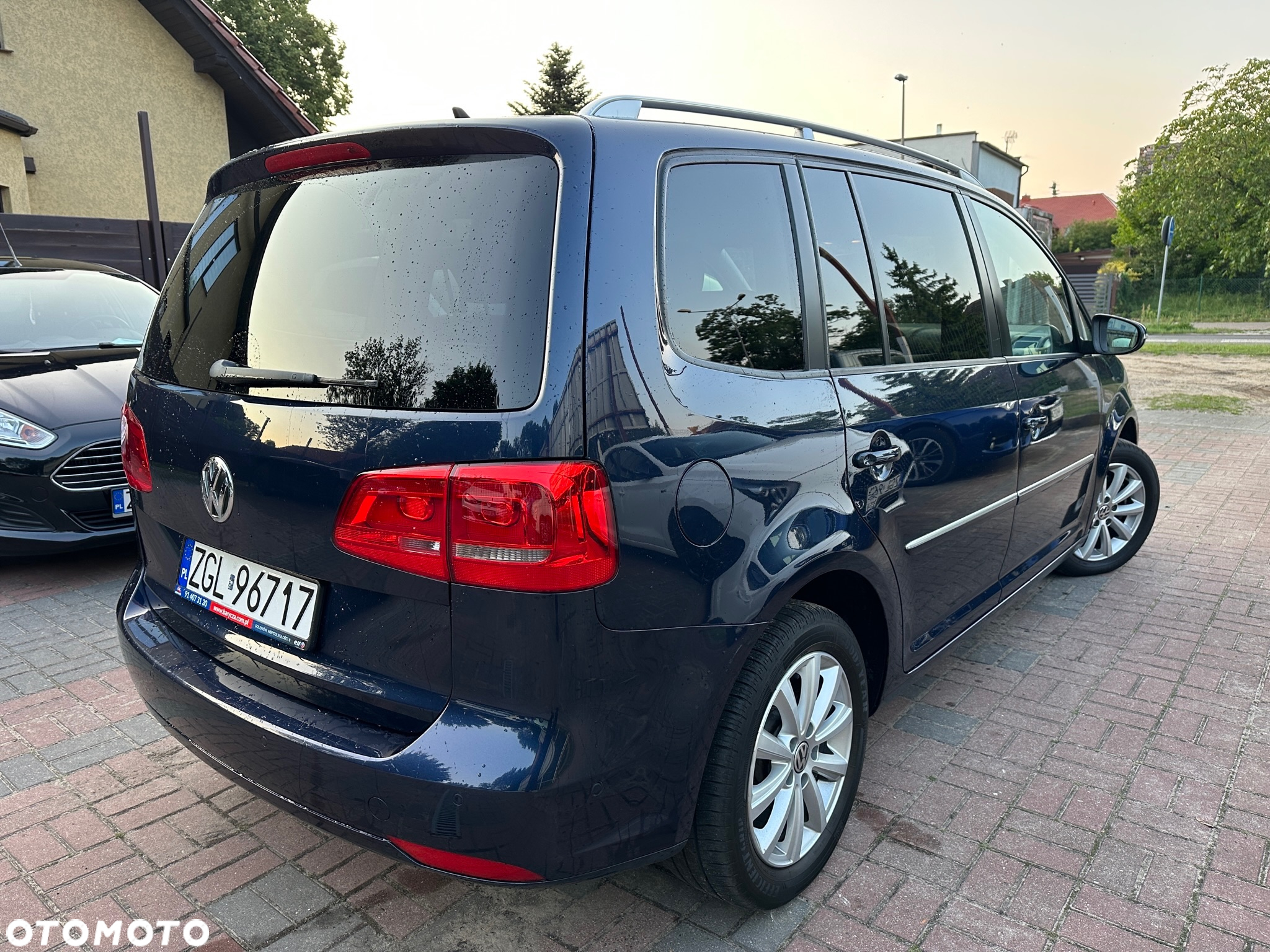 Volkswagen Touran 2.0 TDI DPF Highline DSG - 5
