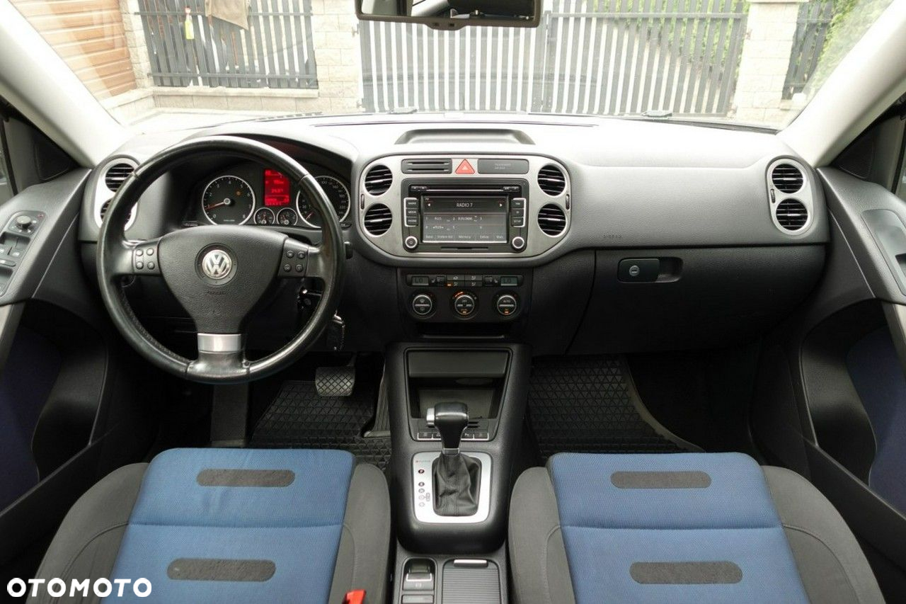 Volkswagen Tiguan - 15