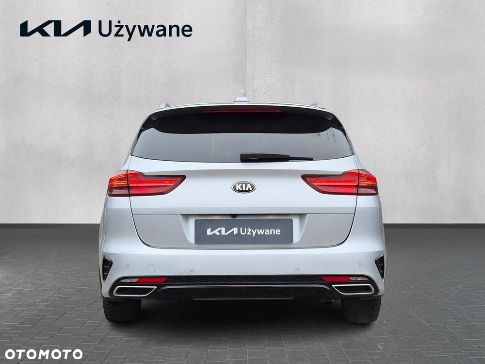 Kia Ceed - 5