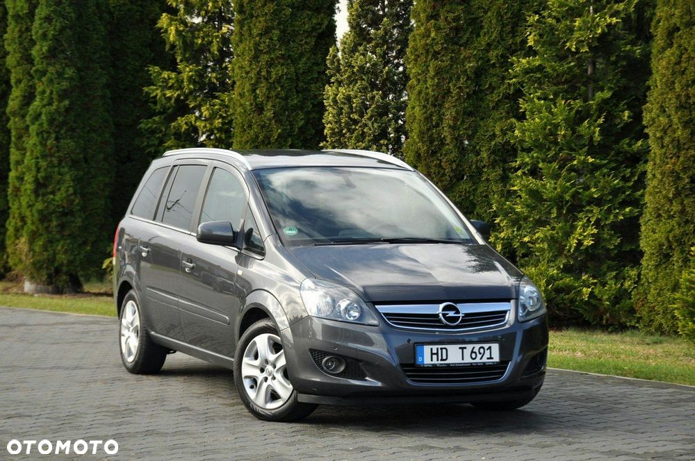 Opel Zafira - 2