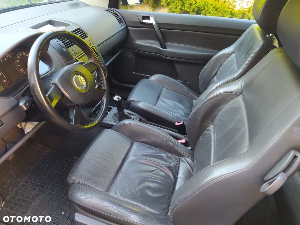 Volkswagen Polo 1.4 FSI Highline - 5