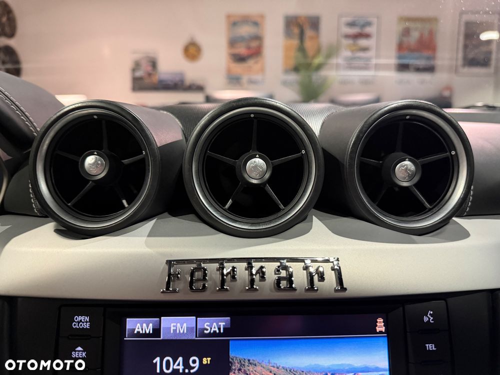 Ferrari FF Standard - 16