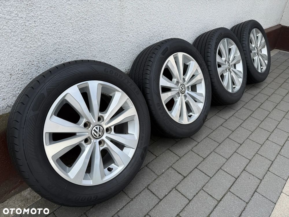 205 55 16 / VW Golf 7 8 Caddy Touran Passat Seat Leon  Skoda Octavia / 5x112 POLECAM / 5G0 / 5H0 - 1