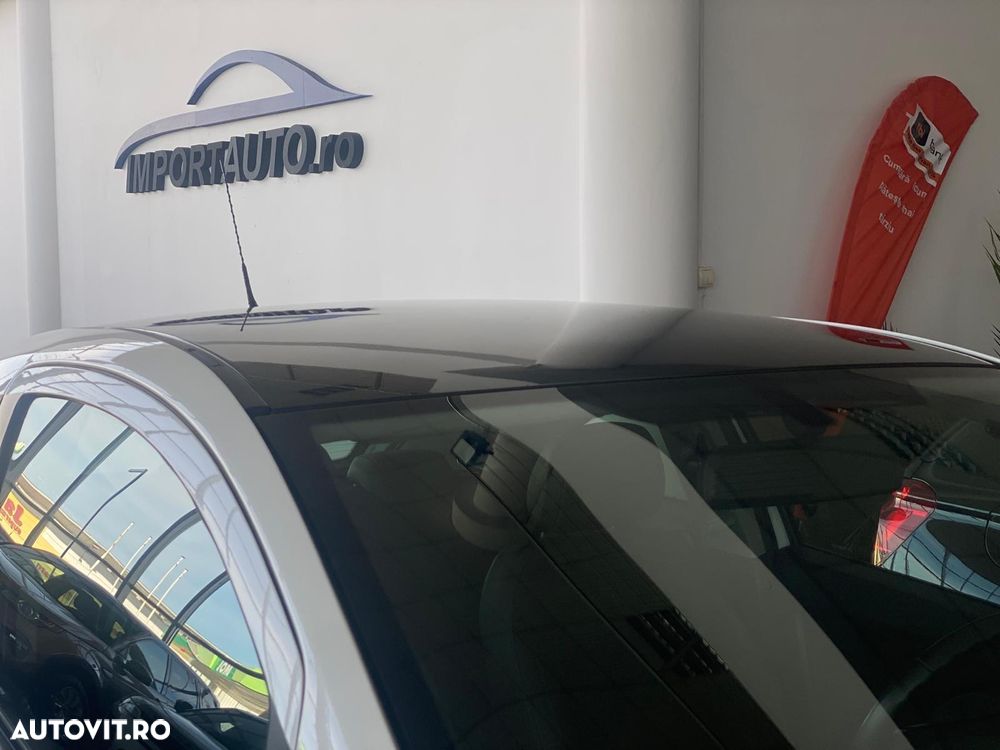 Opel Corsa 1.2 Essentia - 33