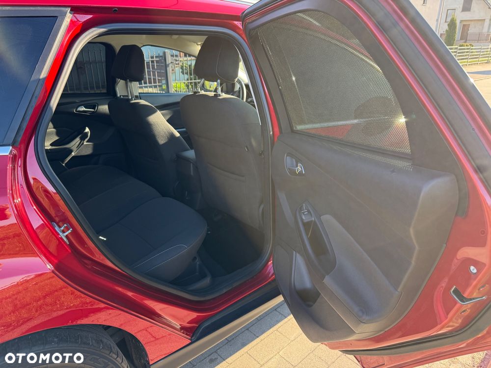 Ford Focus 1.6 EcoBoost Start-Stopp-System Titanium - 14