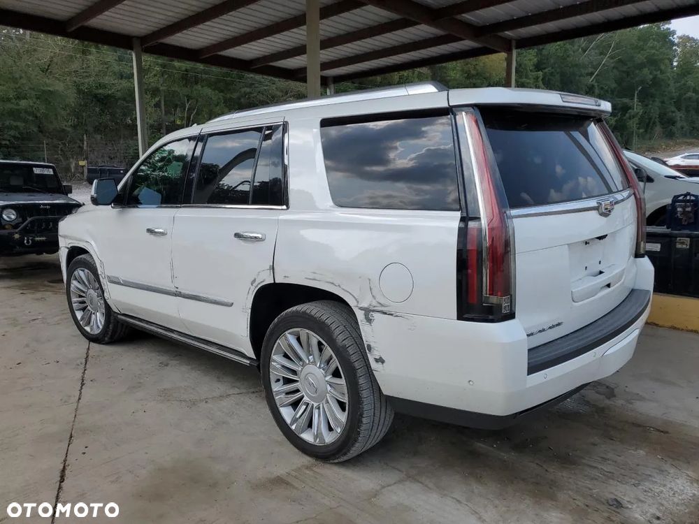 Cadillac Escalade 6.0 V8 - 5