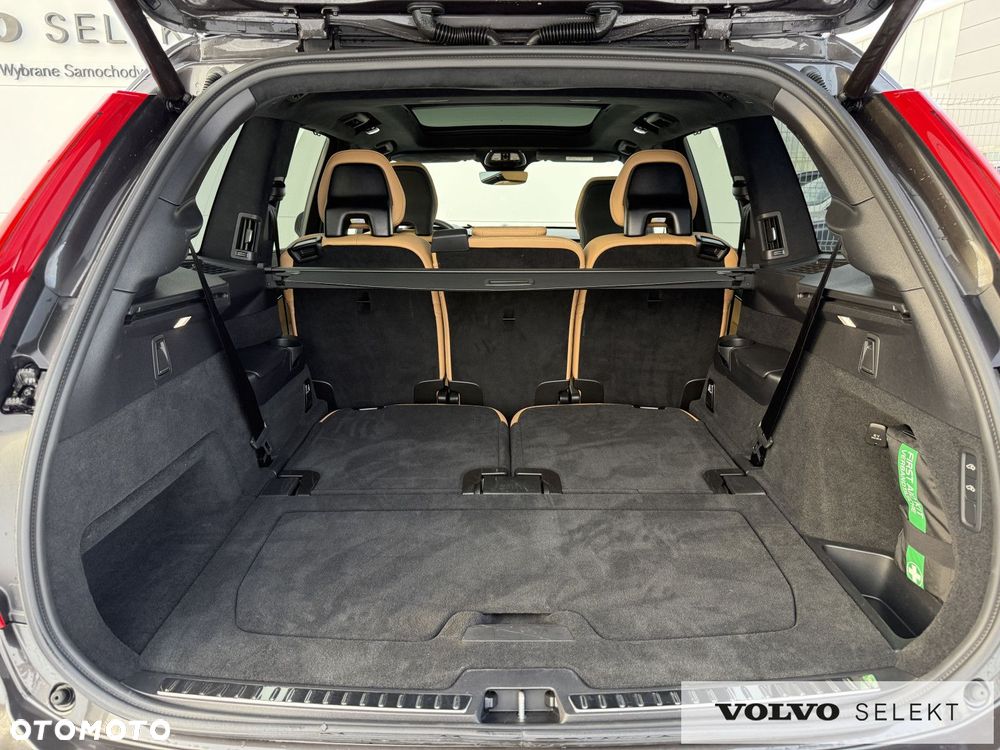 Volvo XC 90 - 39