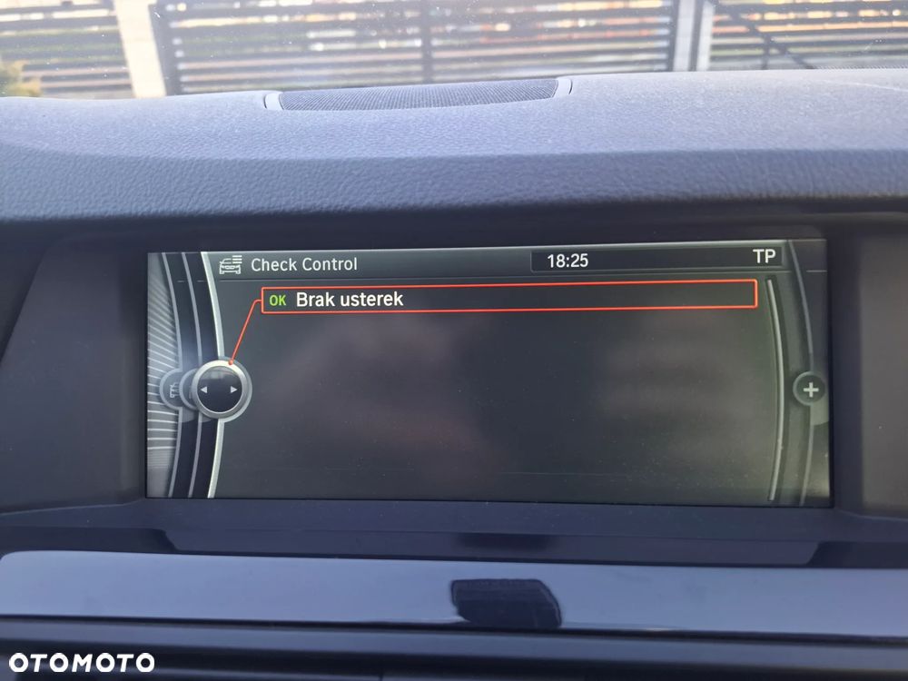 BMW Seria 5 520d - 31