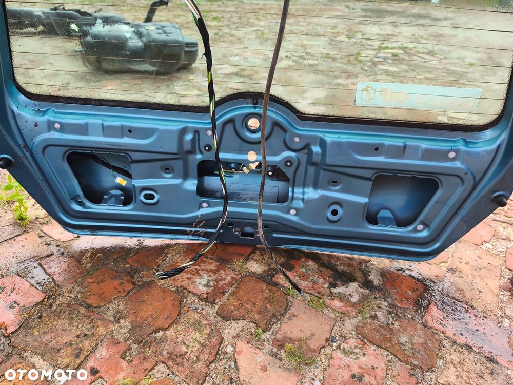 CLIO II LIFT 01- KLAPA BAGAŻNIKA SZYBA TYŁ GOŁA HB 3D TEF47 1.2 16V D4F712 - 9