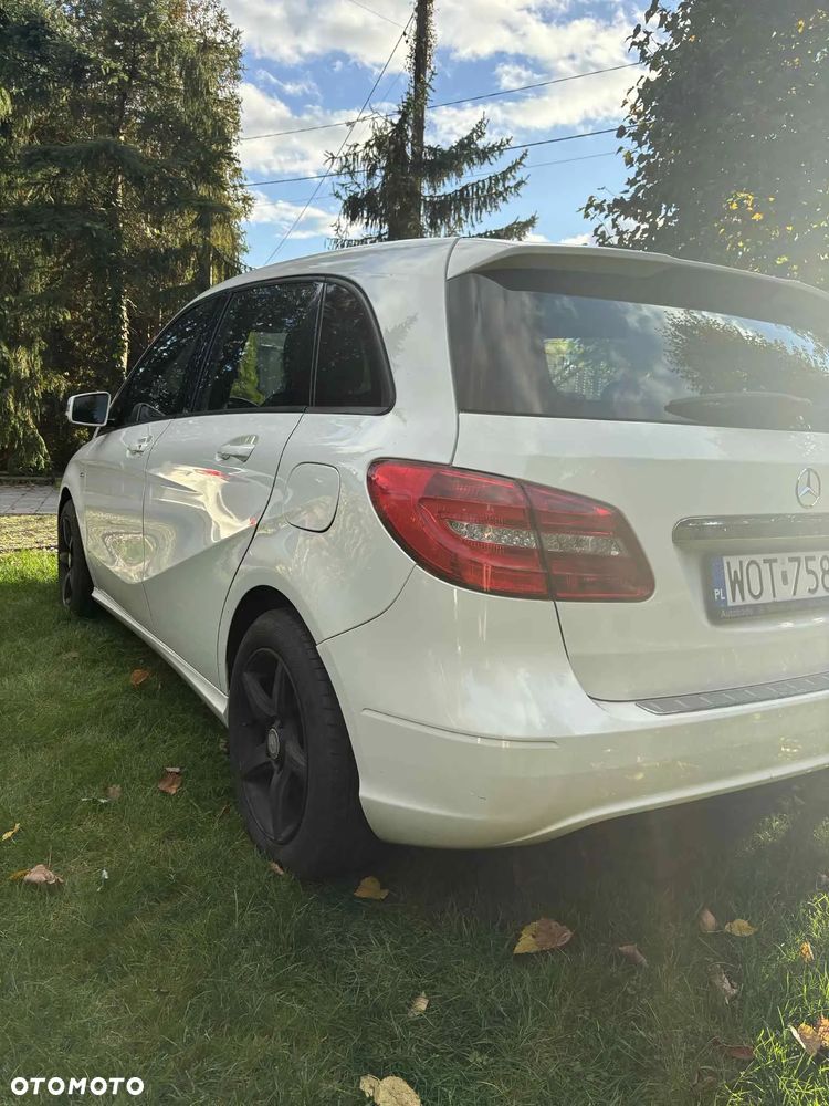 Mercedes-Benz Klasa B 180 CDI - 11