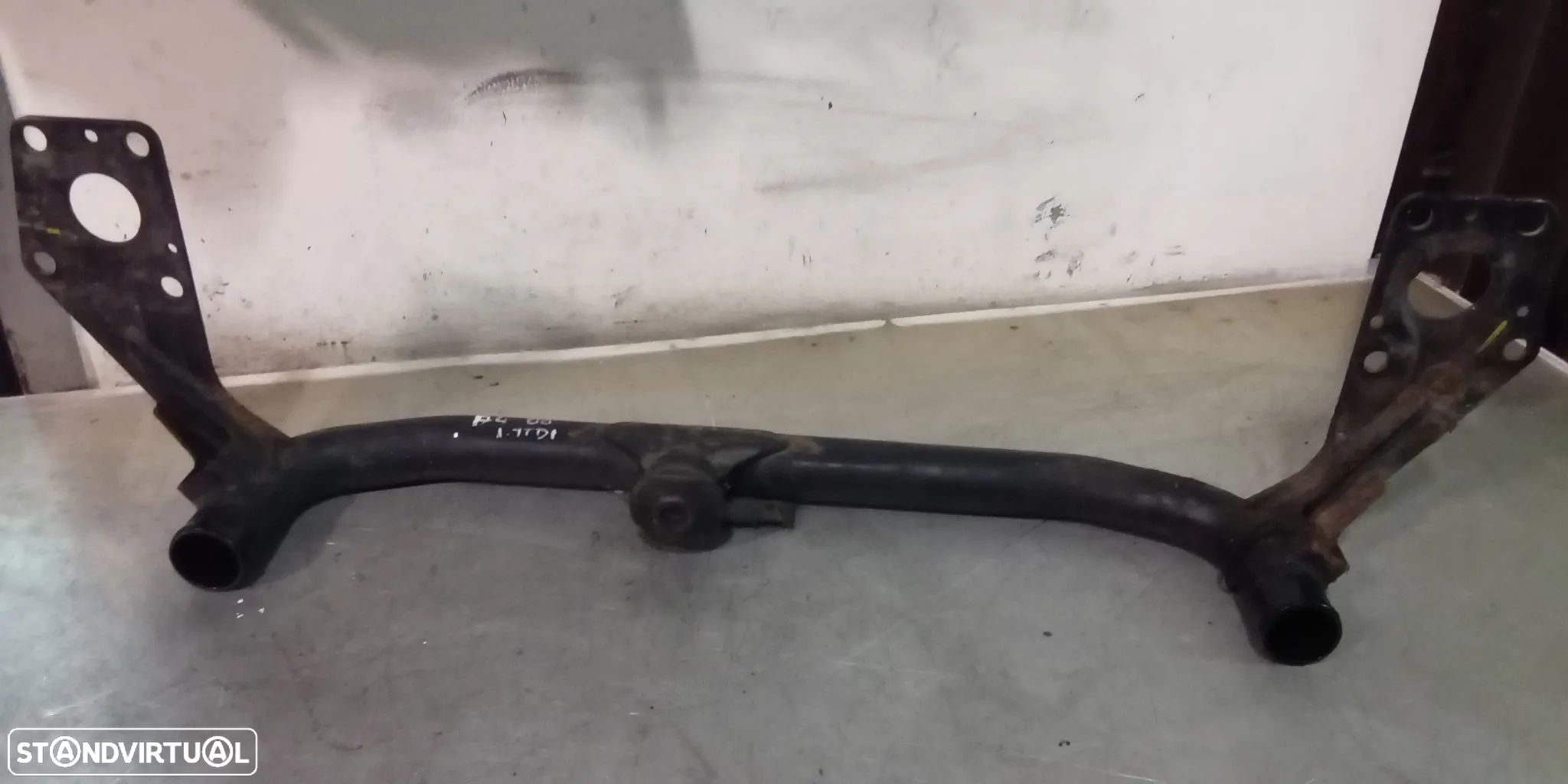 TUBO INTERCOOLER METALICO (CORNO) AUDI A4 B5 1.9TDI - 1
