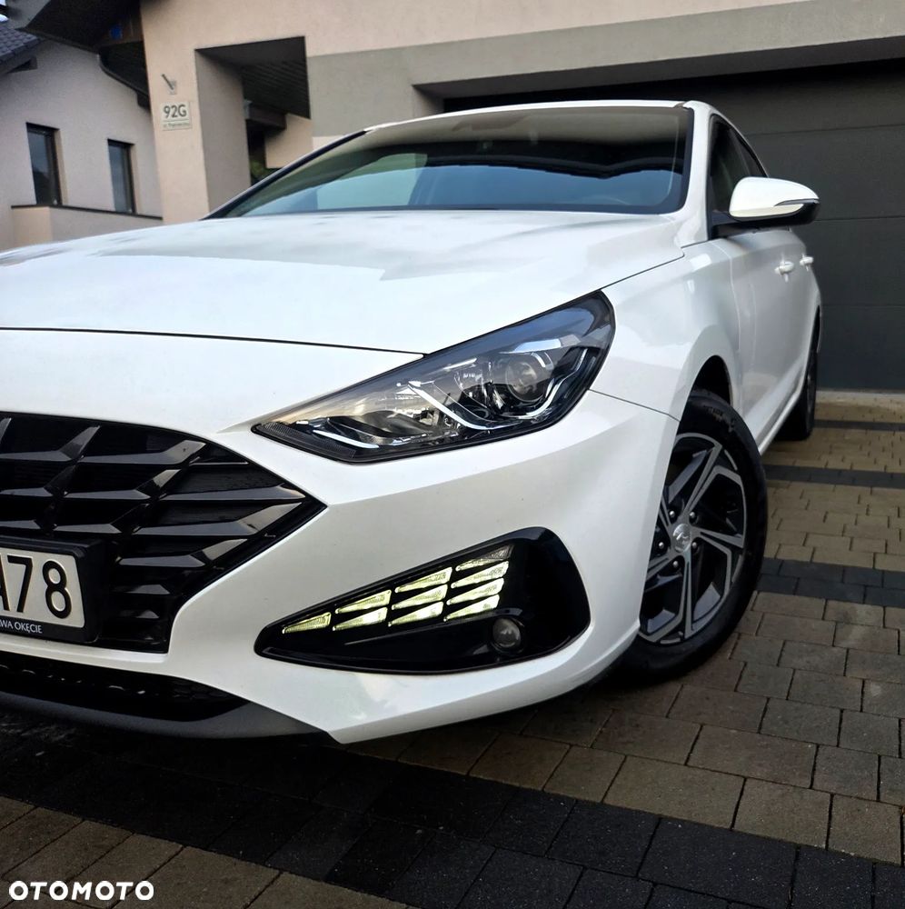 Hyundai i30 1.5 DPI Comfort - 11