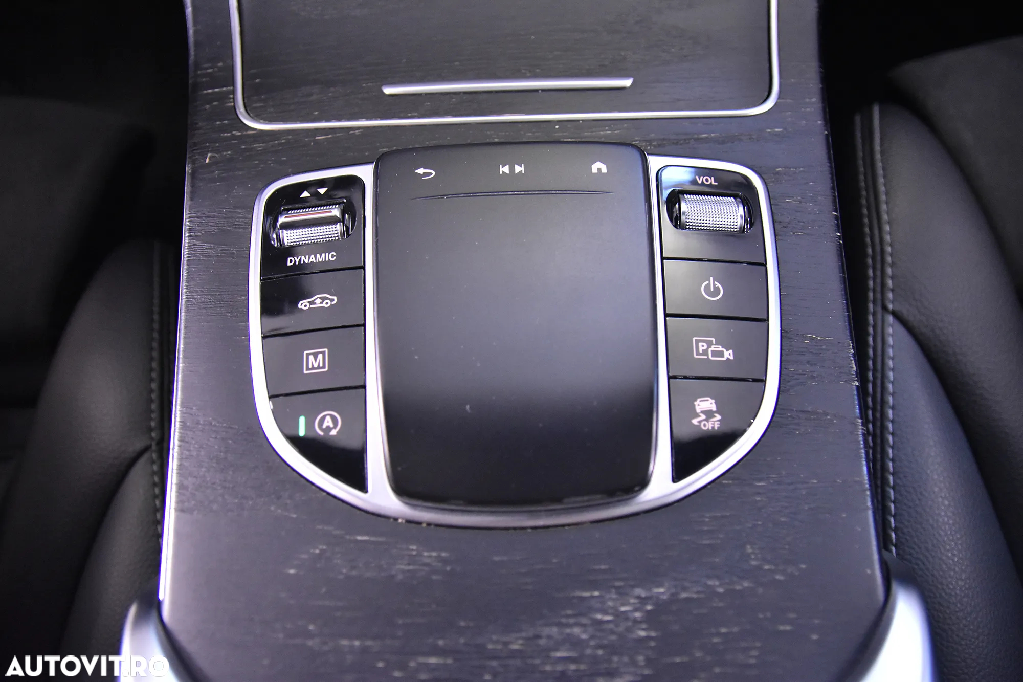 Mercedes-Benz GLC 300 d 4Matic 9G-TRONIC AMG Line - 17