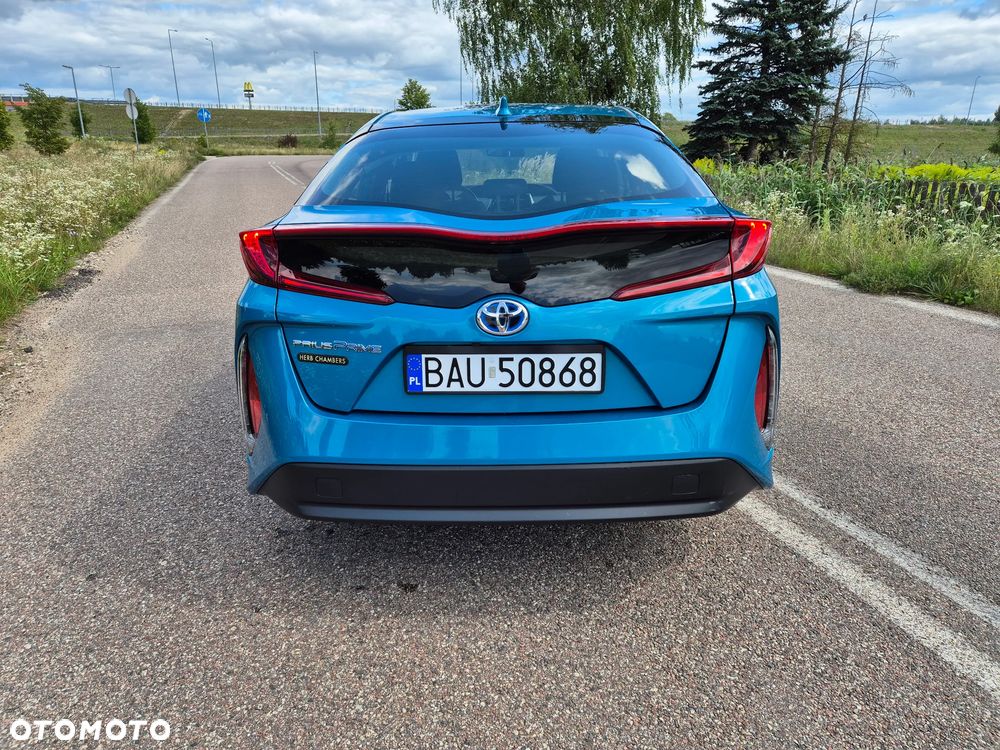 Toyota Prius Hybrid Comfort - 3