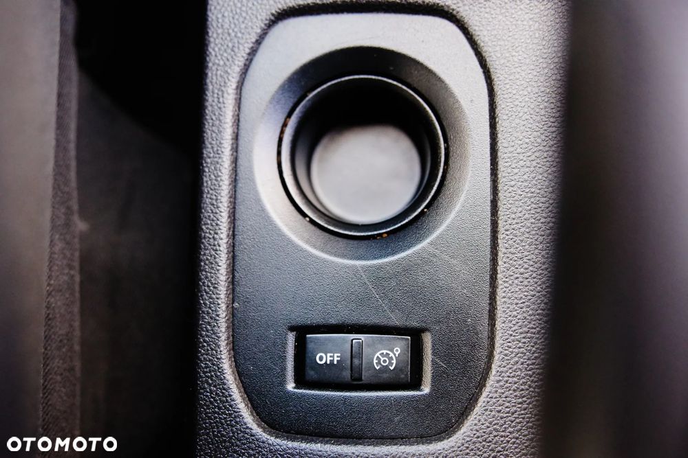 Dacia Duster 1.6 SCe Access - 22