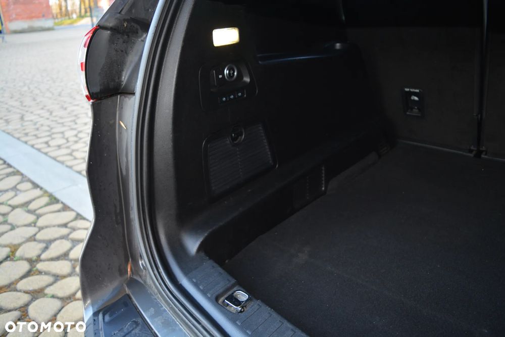 Ford S-Max 2.0 TDCi Titanium PowerShift - 16