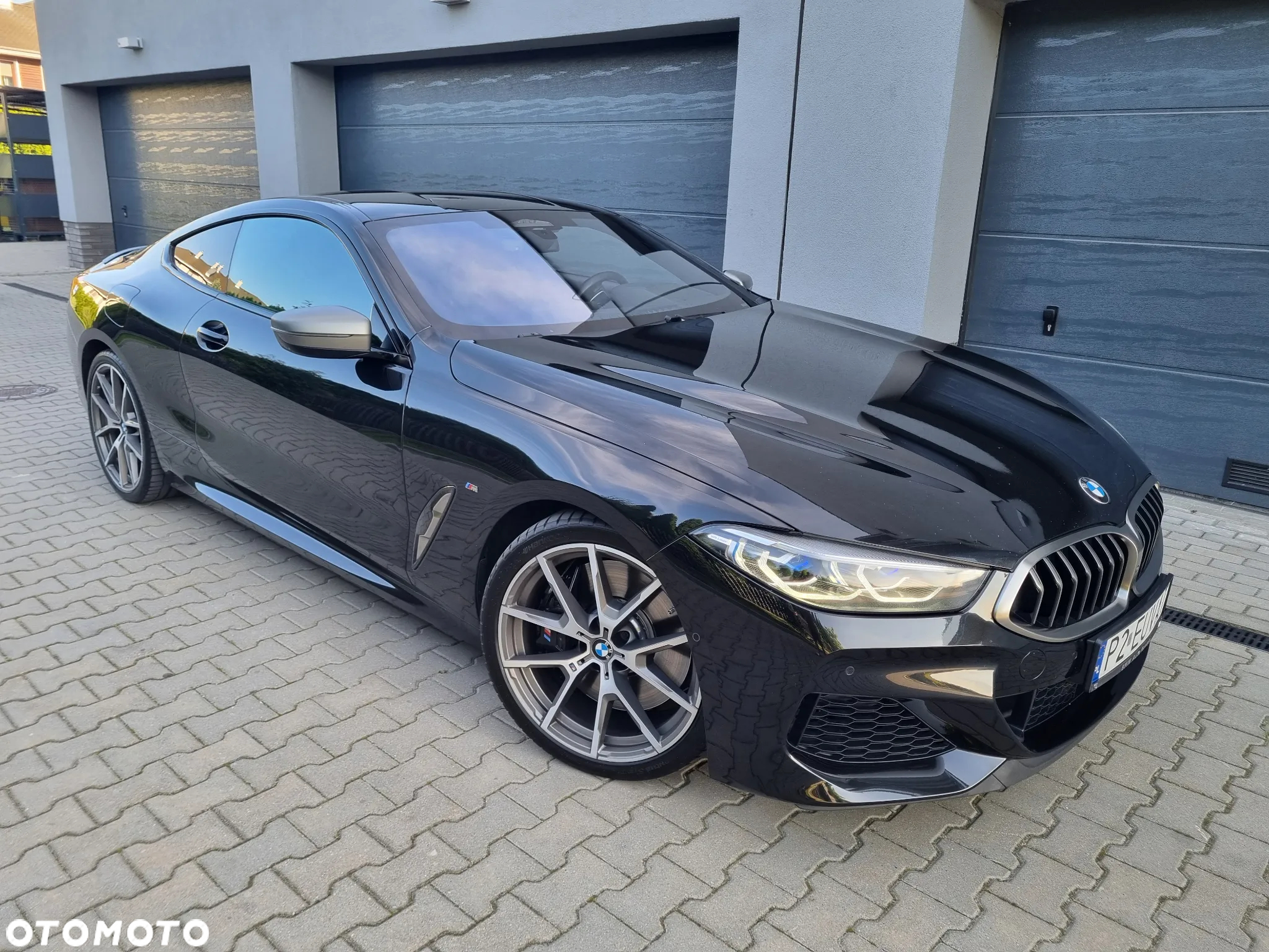 BMW Seria 8 M850i xDrive - 16