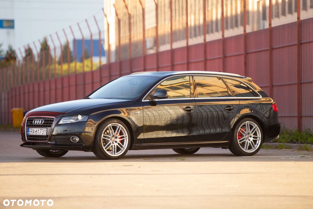 Audi A4 Avant 2.0 TFSI Quattro - 1