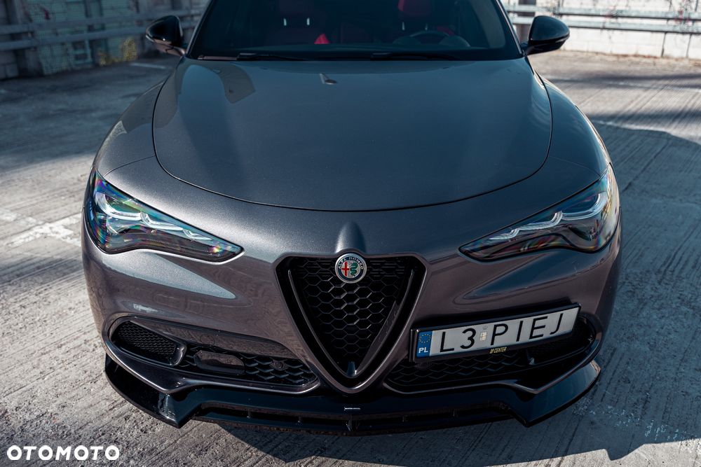 Alfa Romeo Stelvio 2.0 Turbo Veloce TI Q4 - 13