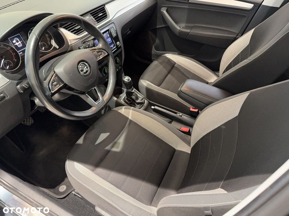 Skoda RAPID 1.0 TSI Ambition - 10