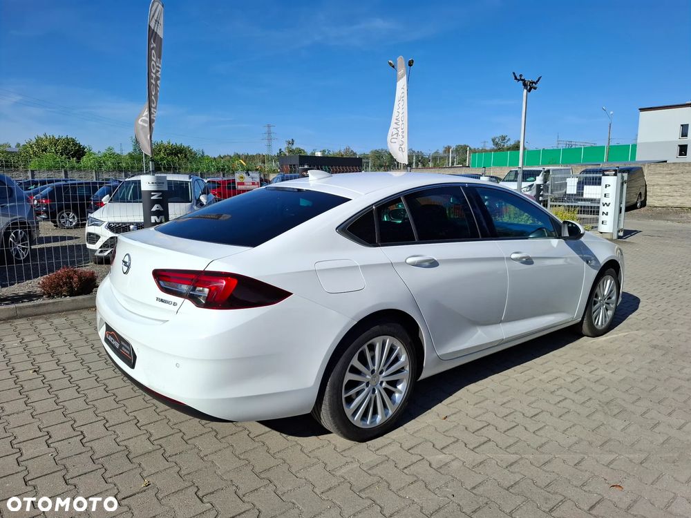 Opel Insignia - 14