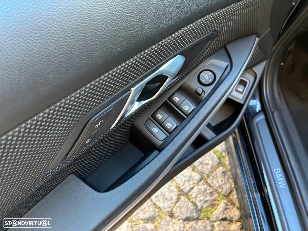 BMW 320 e Touring Corporate Edition Auto - 19