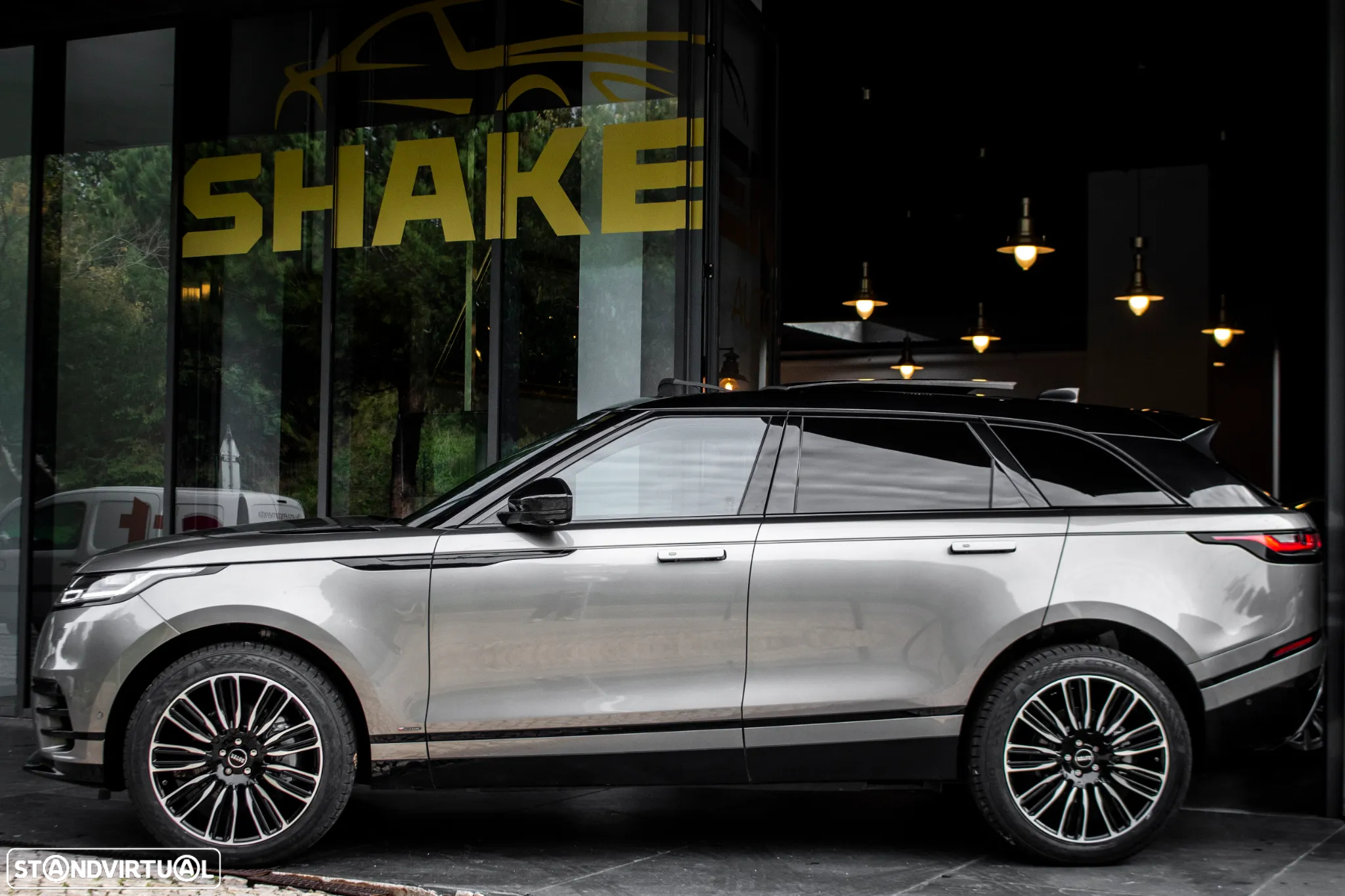 Land Rover Range Rover Velar D200 S - 2