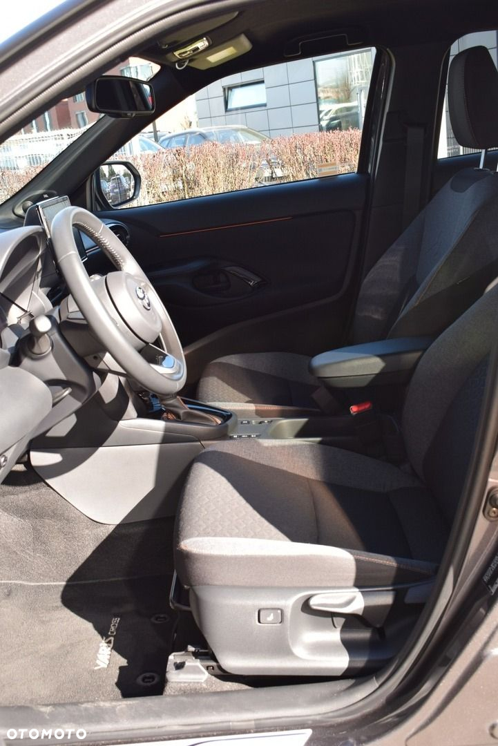 Toyota Yaris Cross Hybrid 1.5 Dynamic - 12
