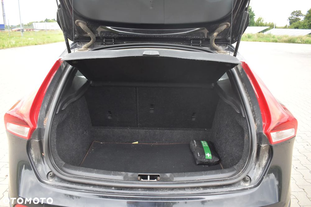 Volvo V40 D2 Drive-E Base - 13