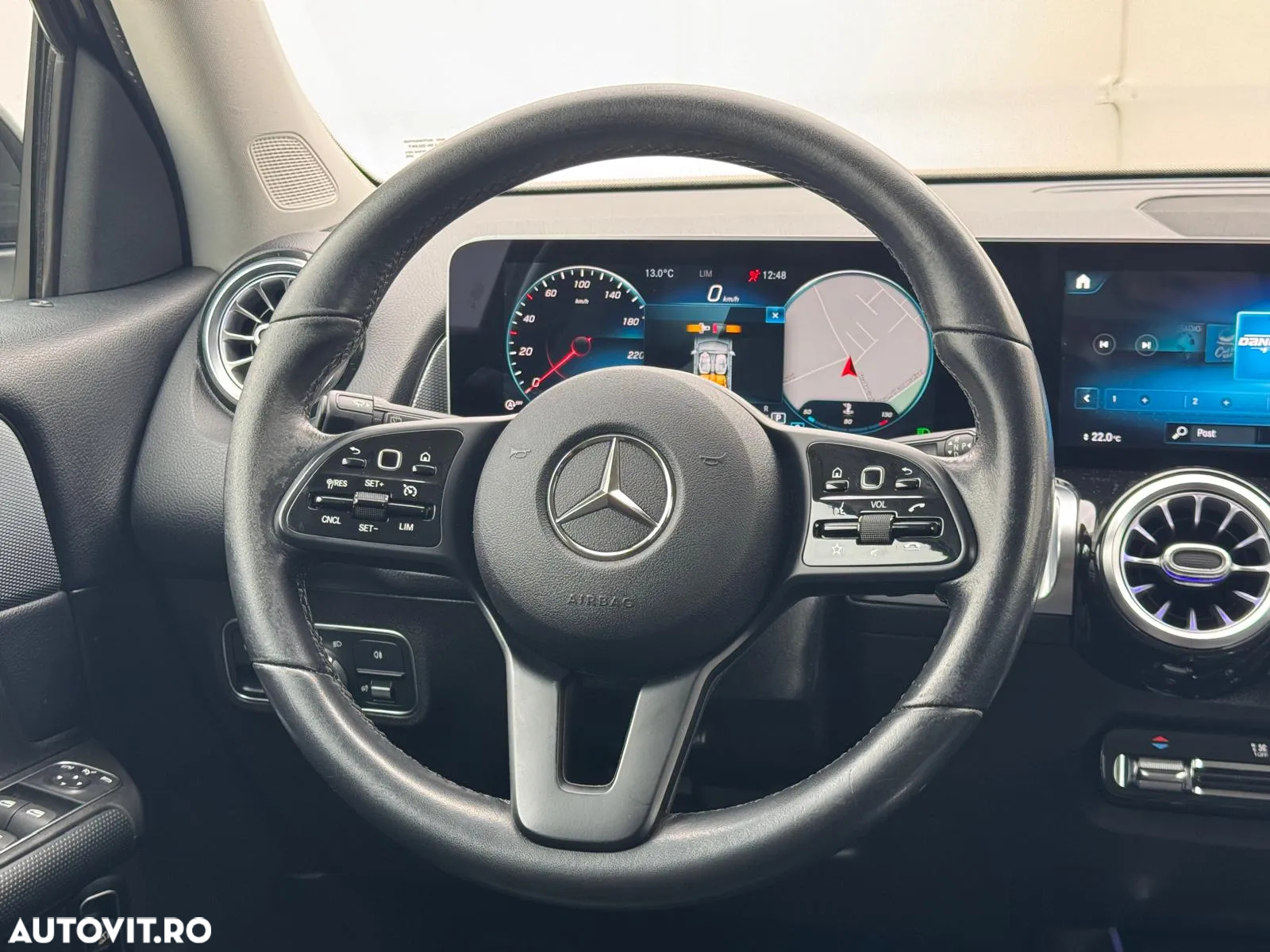 Mercedes-Benz GLB 180 d 8G-DCT Progressive - 12